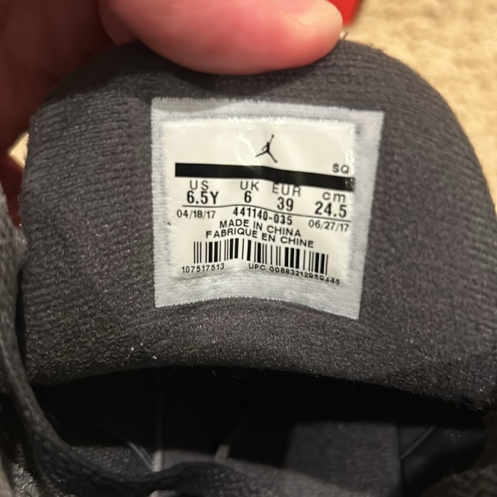Jordan 3 Anthracite 6.5Y - Picture 5 of 6